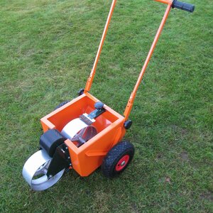 Nassmarkierwagen „Roll-Liner“